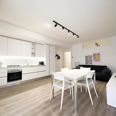 Apartamento New 2024 Modern Apt 5m From Treviso *